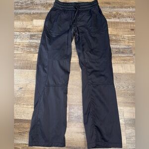 The North Face XS SHORT Black Petite Women’s Hiking Pants Athleisure Lightweight